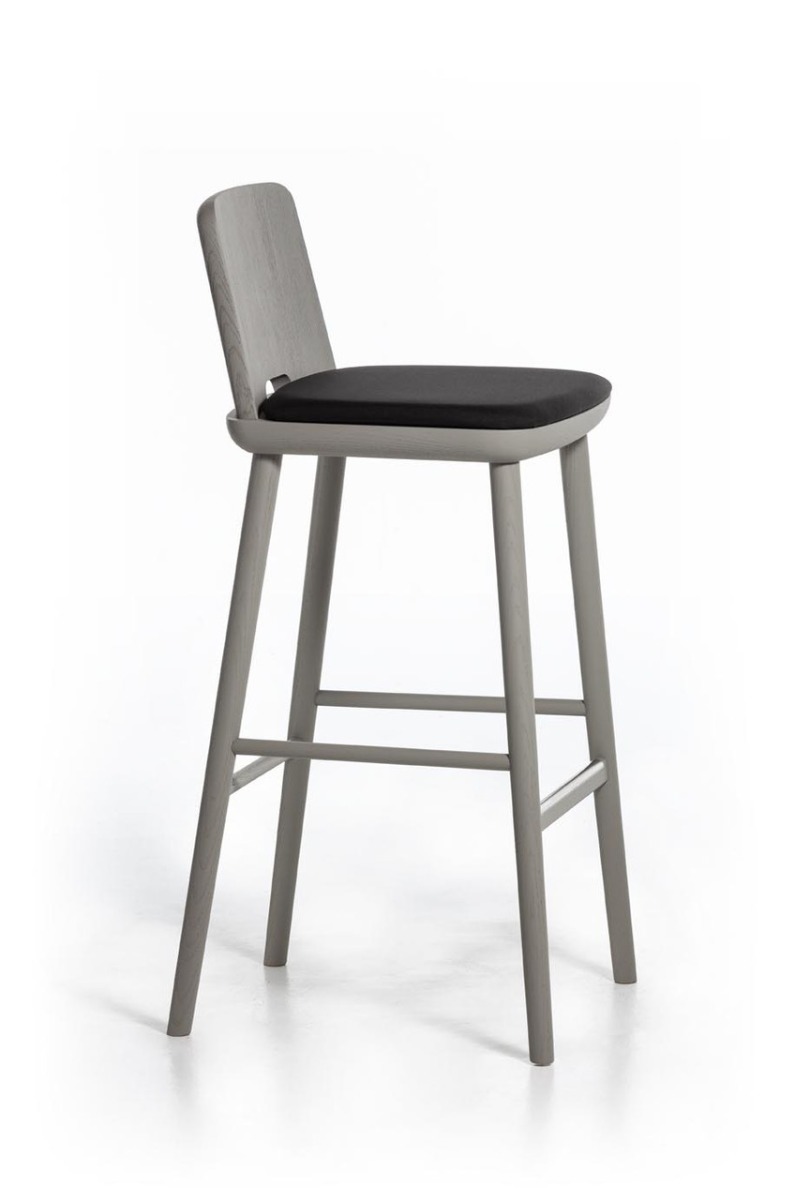 Barhocker "Simple" - aus Eschenholz – Eleganz für Hotel & Gastronomie 6 Barhocker "Simple" - aus Eschenholz – Eleganz für Hotel & Gastronomie – Bild 7