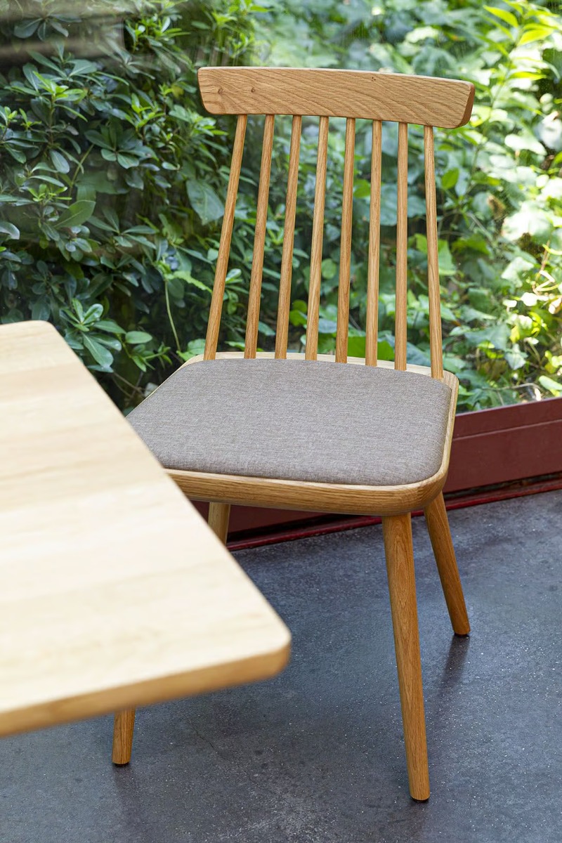 Holzstuhl "Colon" aus Esche für Restaurant und Esstisch 9 Holzstuhl "Colon" aus Esche für Restaurant und Esstisch – Bild 10