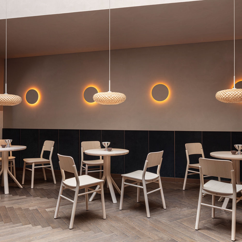 Holzstuhl "Spark" aus Esche für Restaurant, Hotel und Gastro 9 Holzstuhl "Spark" aus Esche für Restaurant, Hotel und Gastro – Bild 10