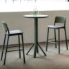 Massivholz-Barhocker Spark – Komfort & Stil für Gastronomie und Hotels 18 stehtisch trevo massivholz mit barhocker spark 1